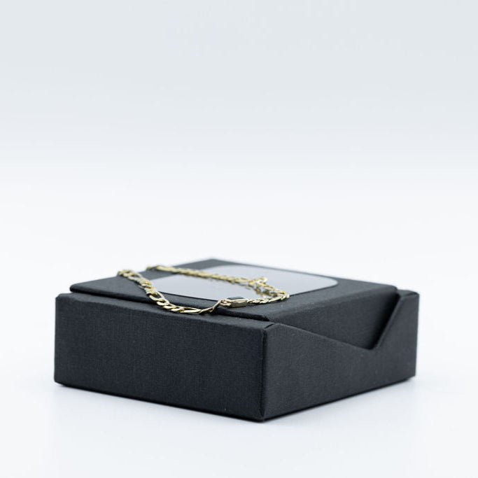 14K Emerald Figaro Bracelet