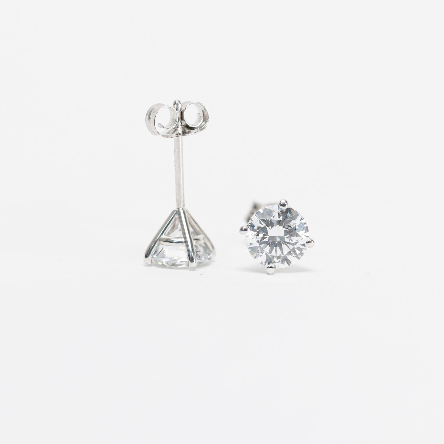 1 ctw Colorless Lab Grown Diamond 14K Studs