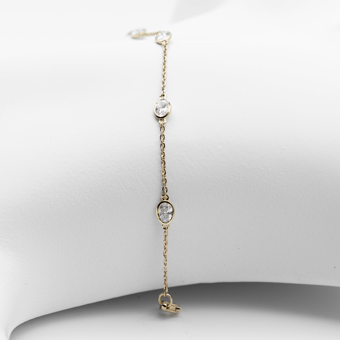 1 ct Oval Diamond-by-the-Yard Bracelets